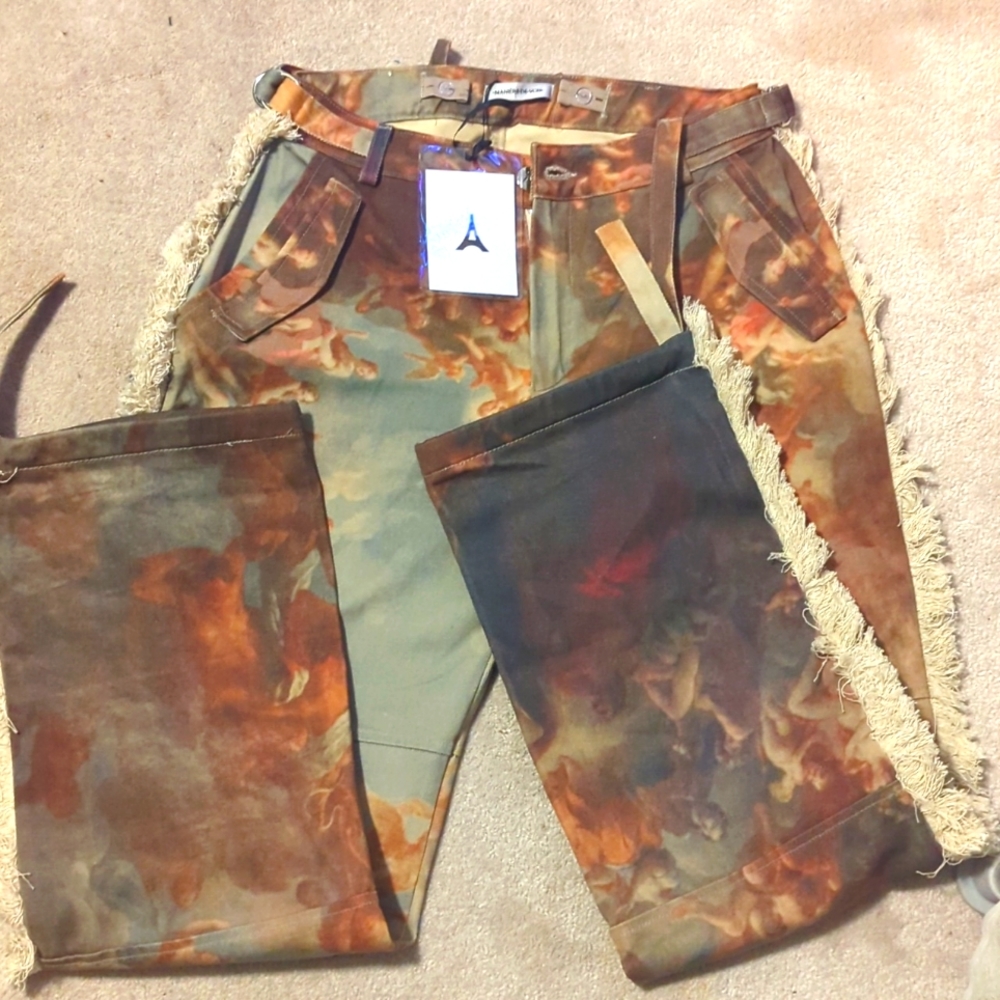 Maniere De Voir Womens pants size 8